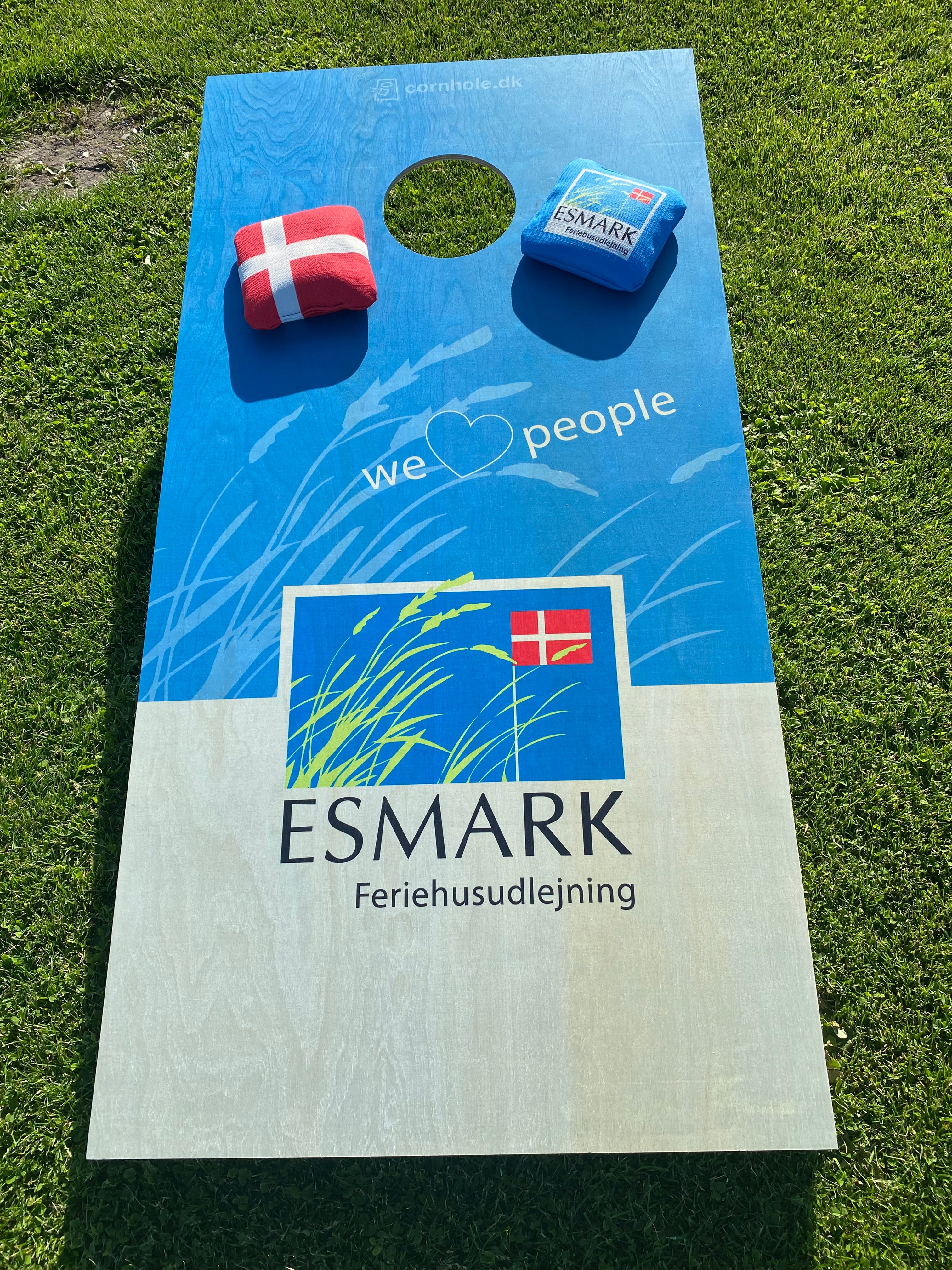Cornhole.dk/Familiespil/Ærtepose-spil/bean-bag-spil/cornhole-esmark/cornhole-spil/cornhole-3