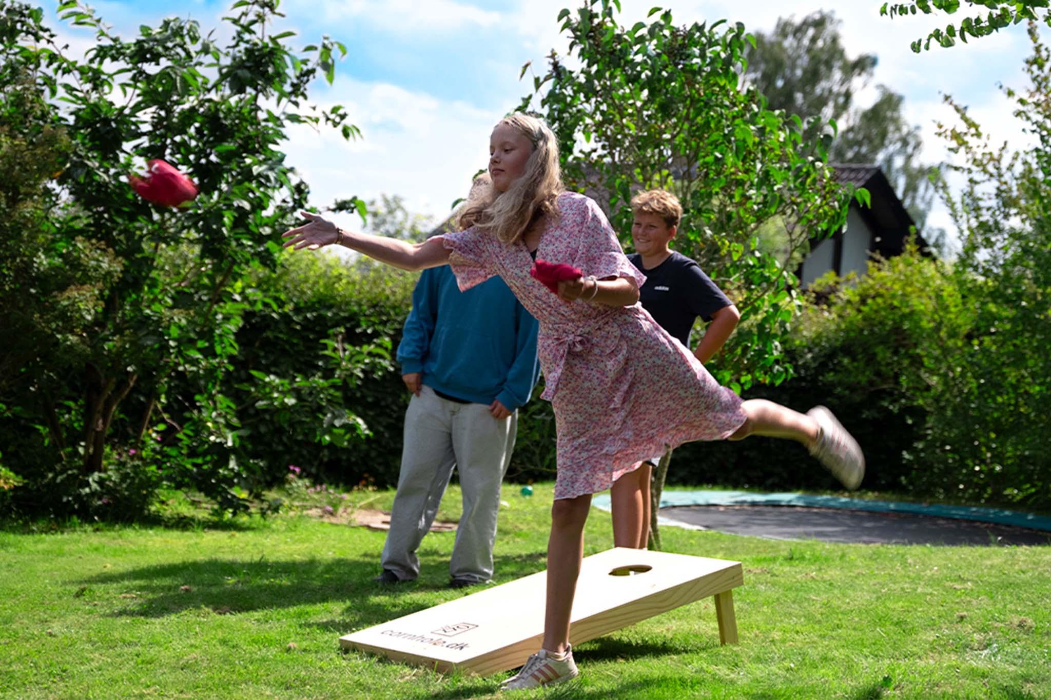 Sports Cornhole Sæt - 120x60 cm (Officielle mål) - Cornhole.dk