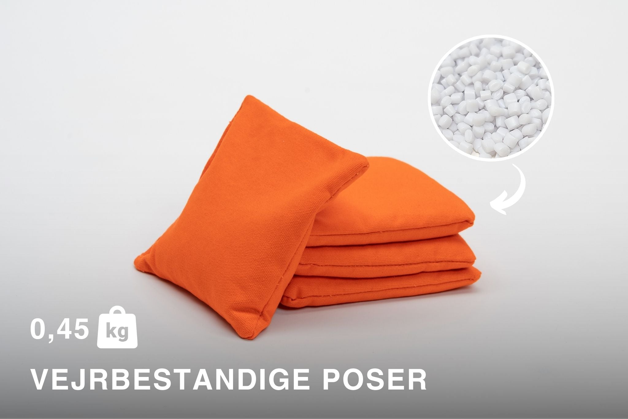 Billeder at høj kvalitets cornholeposer i orange stof lavet i 100% bomuldscanvas som er slidstærkt fyldt med plastgranulat. Poserne er fra cornhole.dk og er cornholeposer. 
